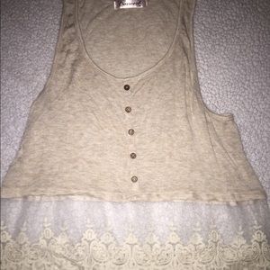 Women’s Gorgeous Tank Top Size Medium
